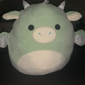 squishmallow 16” drew NWT